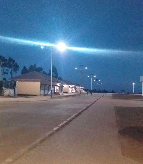 呈贡区非洲科特迪瓦太阳能路灯工程